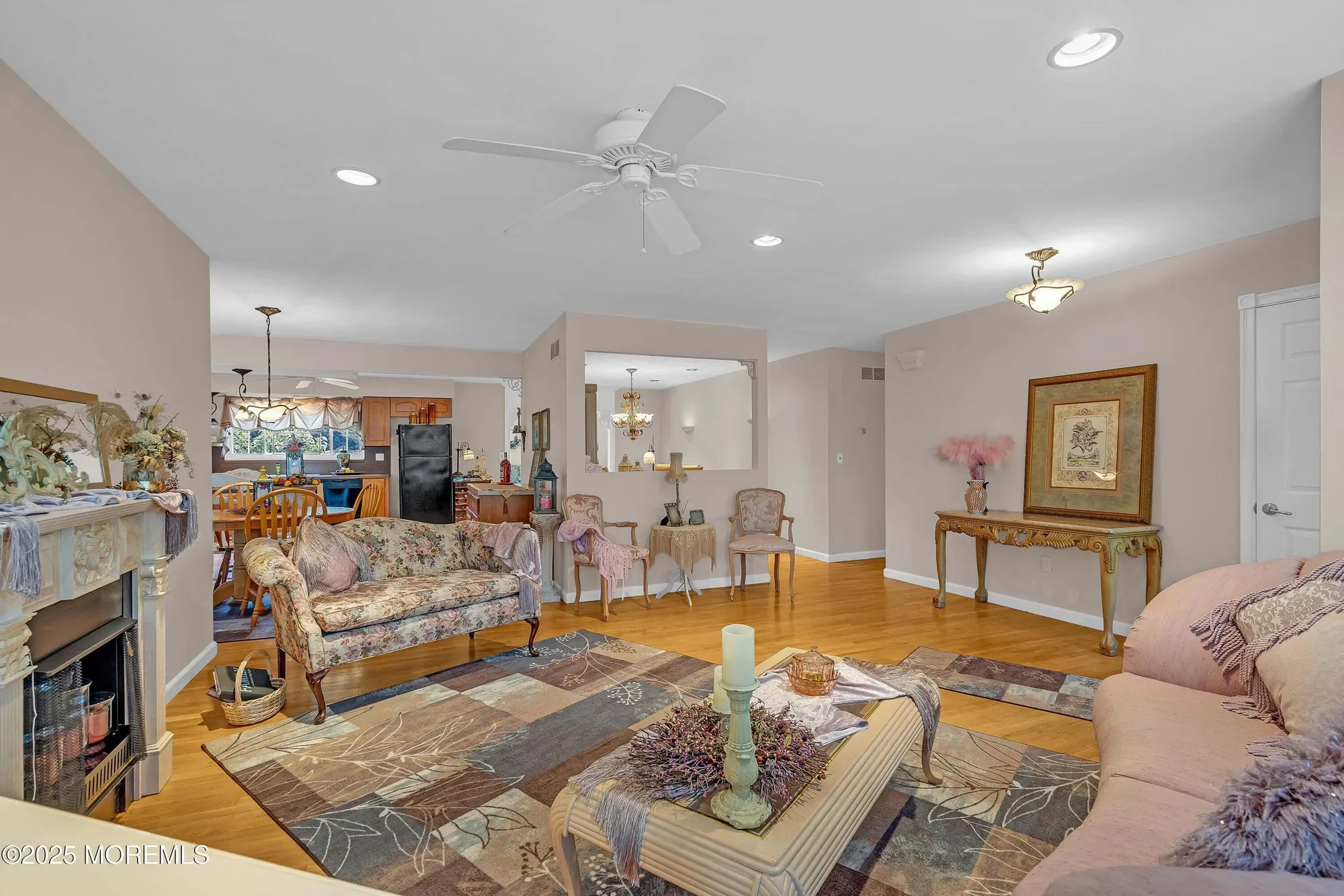Gallery photo 2