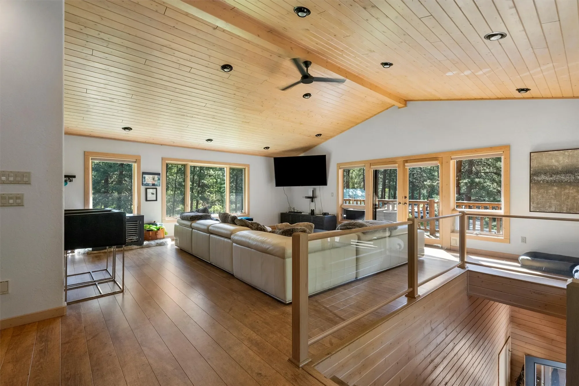 24 Russell Drive, Hamilton, Montana, United States. - Photo 70