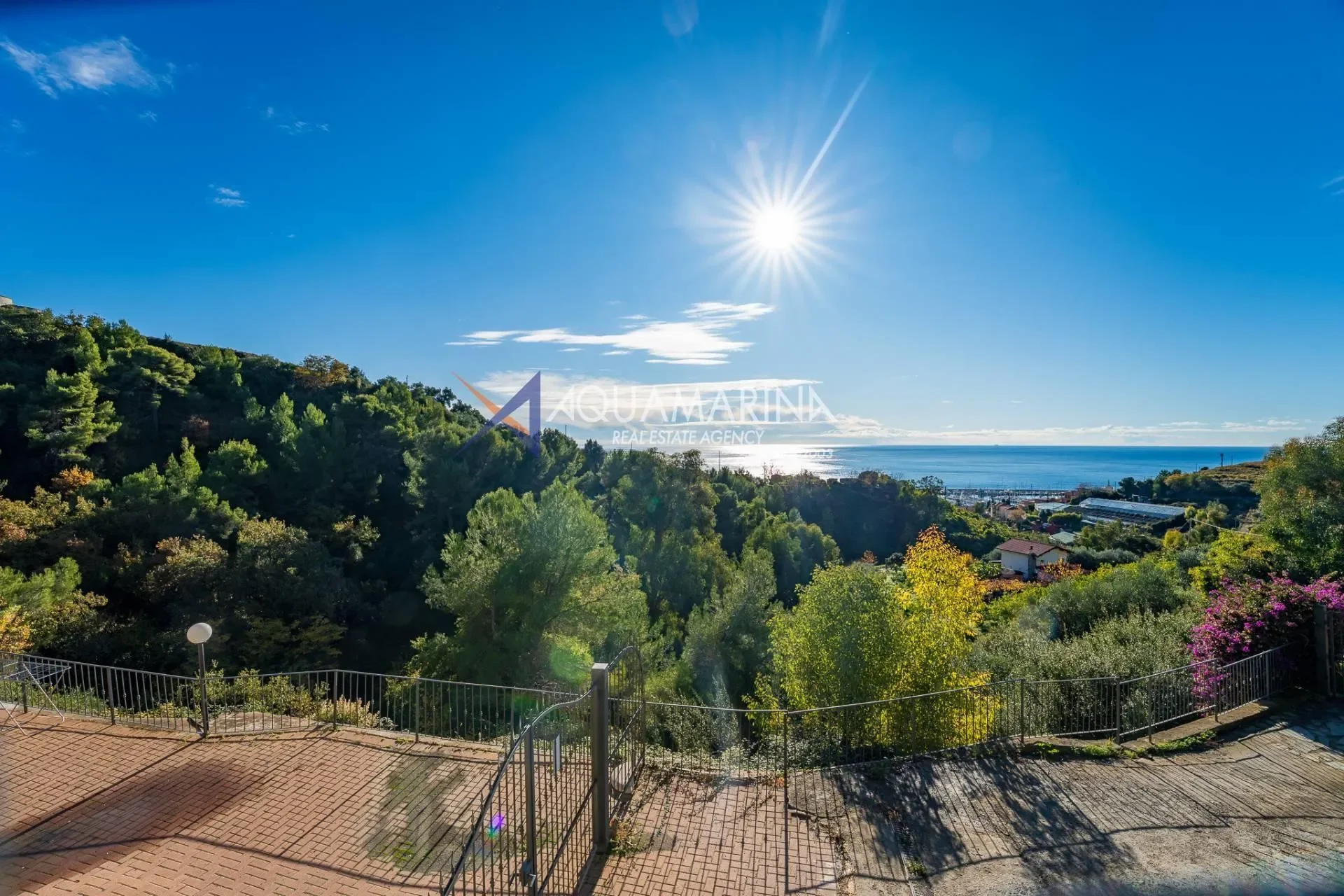 Cipressa, Liguria, Italy. - Photo 4