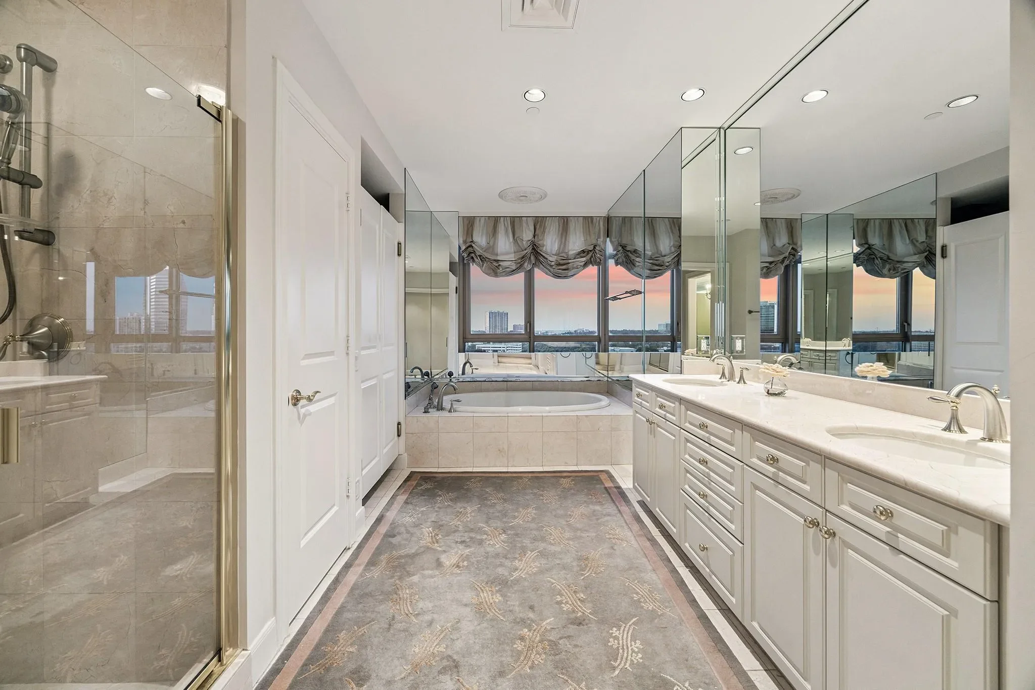 1100 Uptown Park Boulevard 102, Houston, Texas, United States. - Photo 10