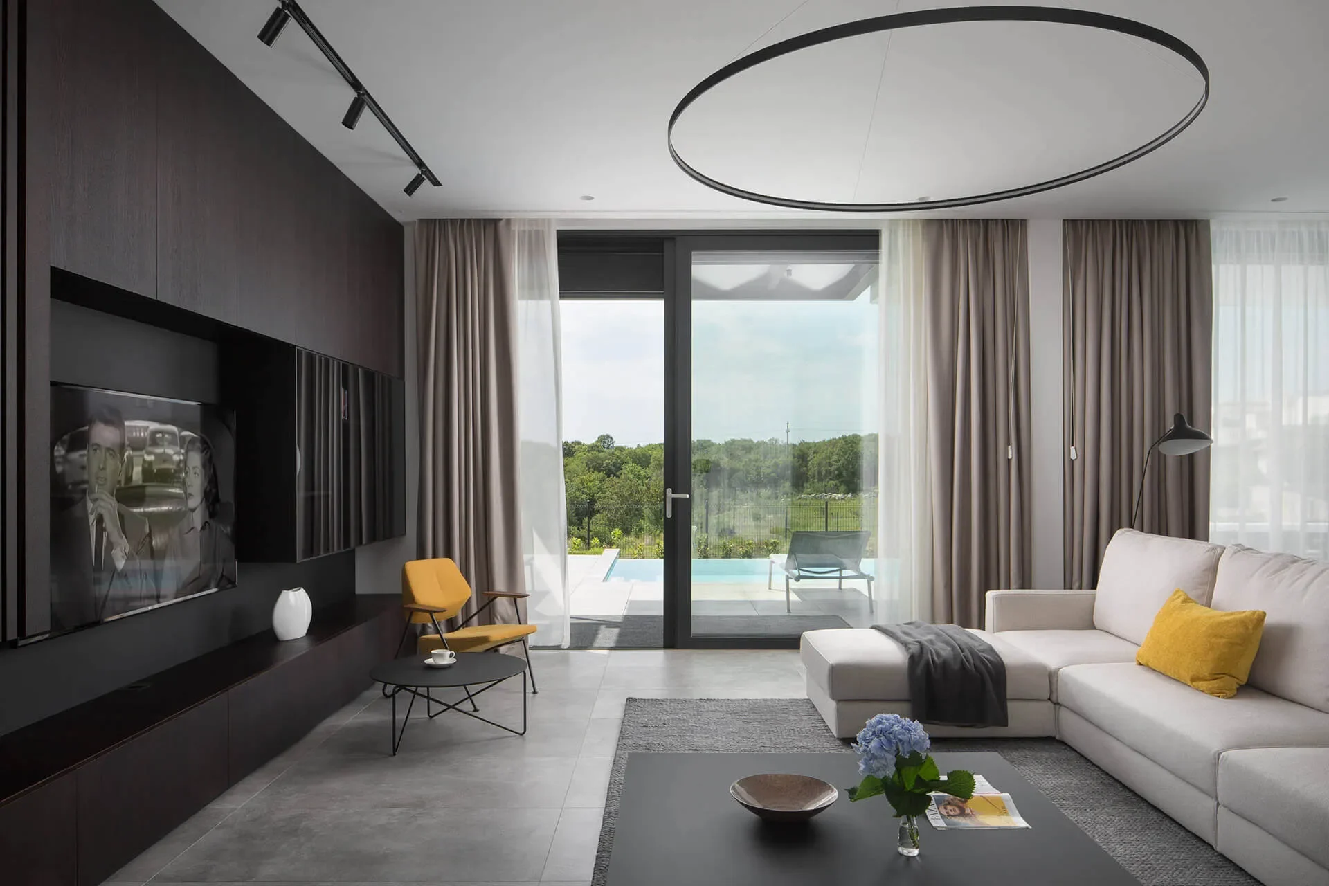 Gallery photo 9