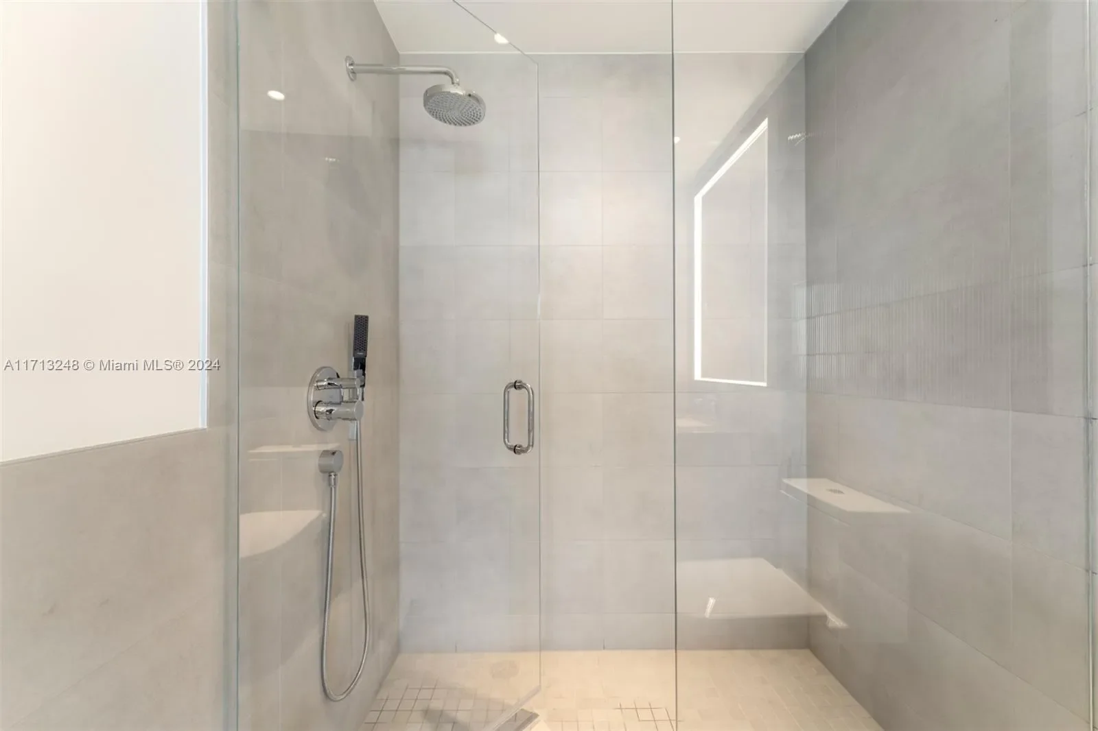 500 Alton Rd 2207, Miami Beach, Florida, United States. - Photo 5