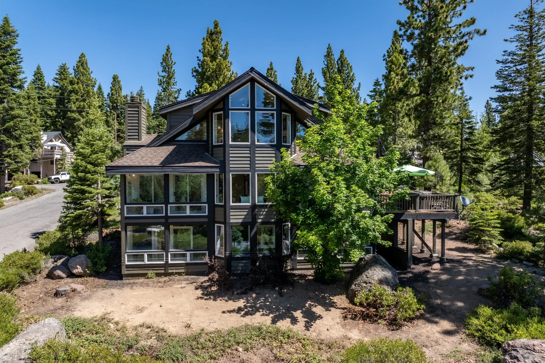 842 Beverly Dr, Carnelian Bay, CA 96140, Carnelian Bay, California, United States. - Photo 4