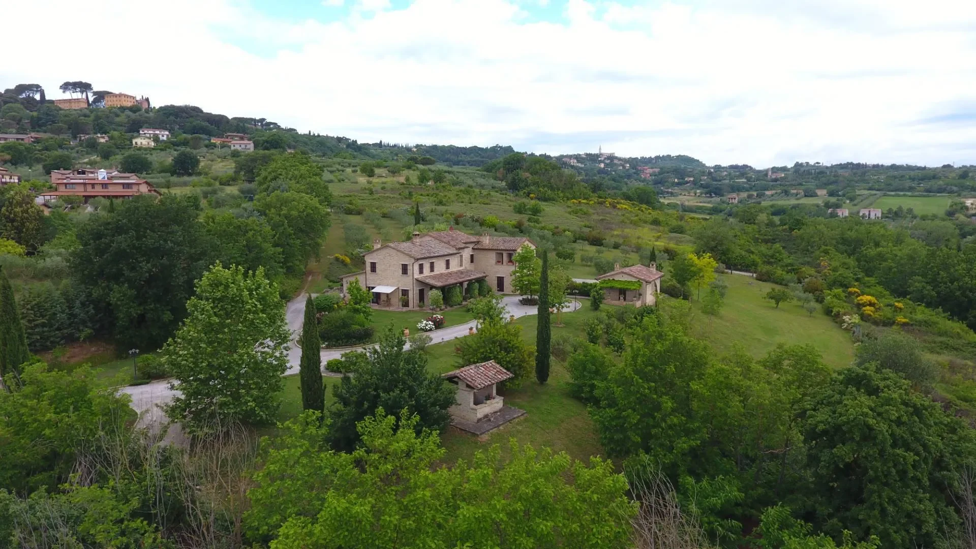 Rancolfo, Umbria, Italy. - Photo 17