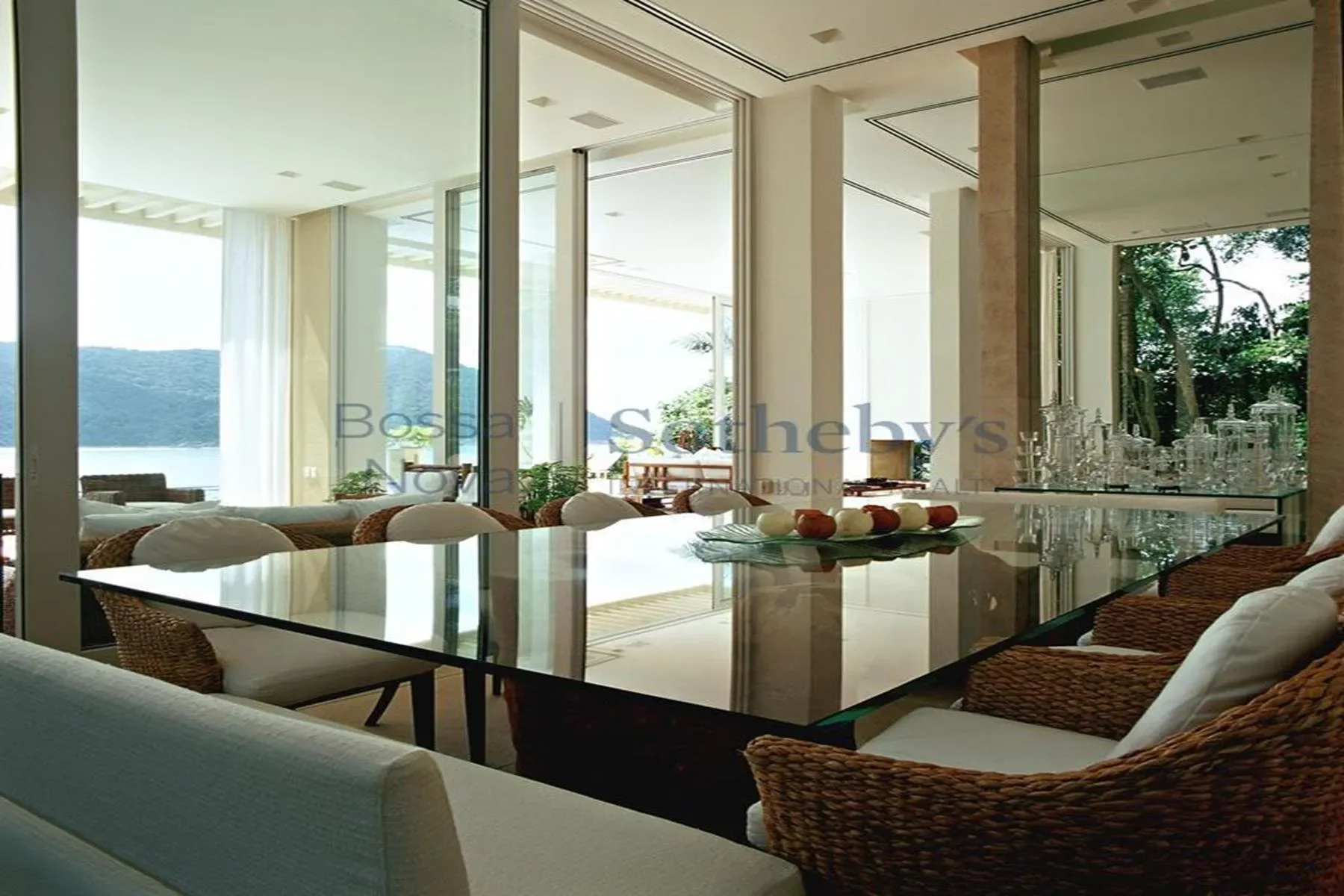 Gallery photo 2