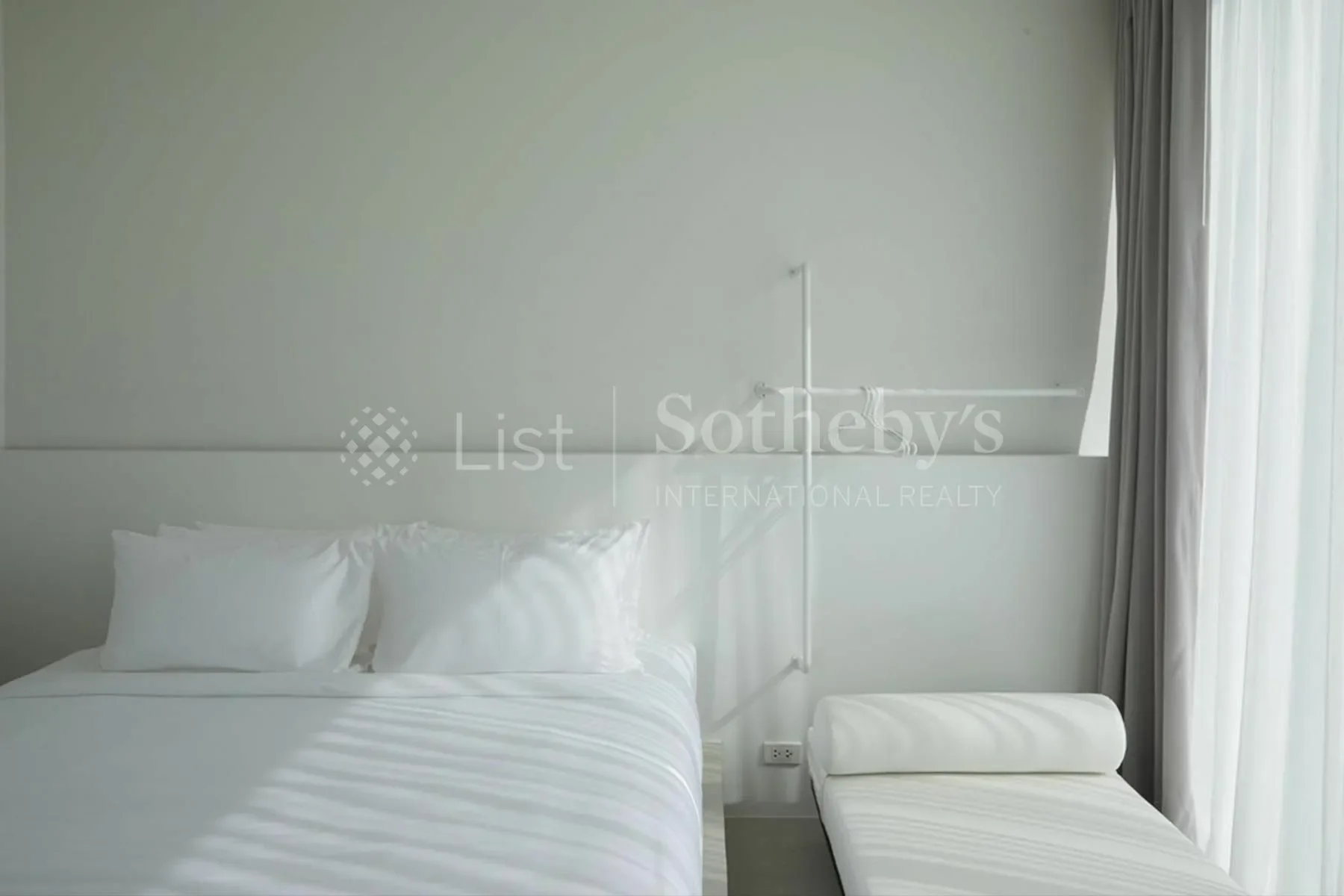 Gallery photo 9