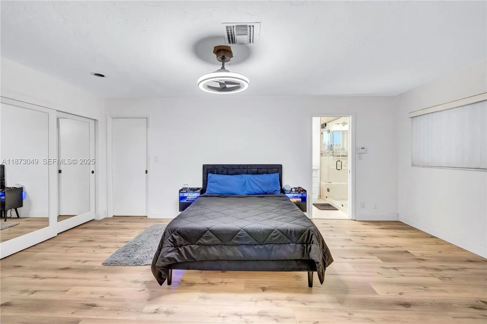 3211 Calle Largo Dr, Hollywood, Florida, United States. - Photo 9