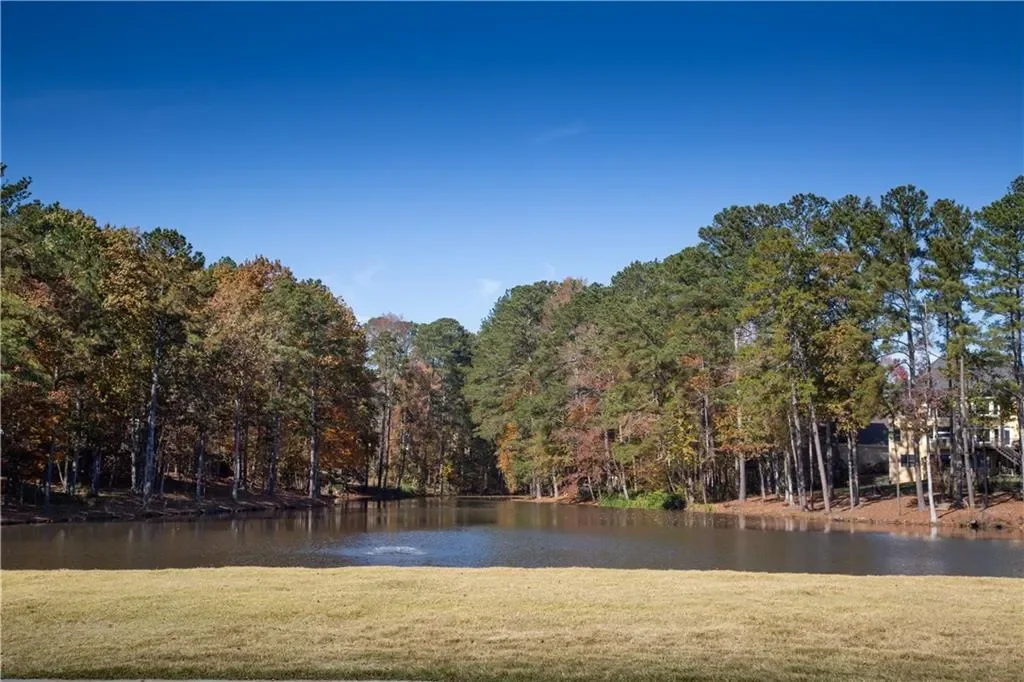 5735 Sunset Maple Drive, Alpharetta, Georgia, United States. - Photo 37