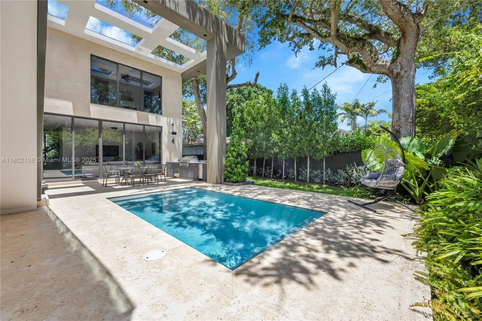 4090 Hardie Ave, Miami, Florida, United States. - Photo 35