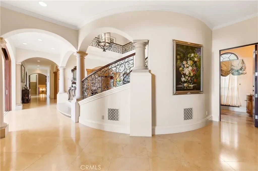 64 Laurel Drive, Rolling Hills, California, United States. - Photo 23