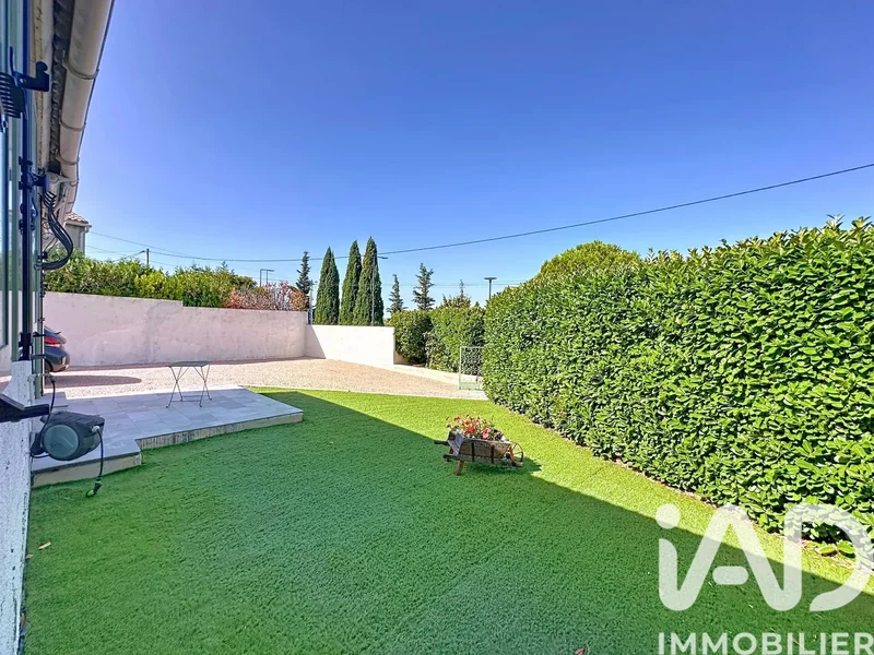 Rognac, Provence-Alpes-Côte d'Azur, France. - Photo 11