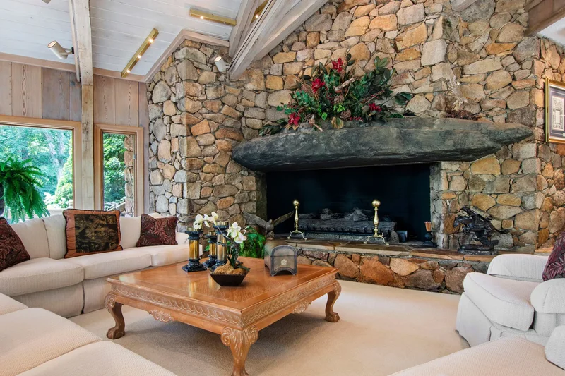 812 Kenmore Road , Chapel Hill, NC 27514, Chapel Hill, North Carolina, United States. - Photo 48