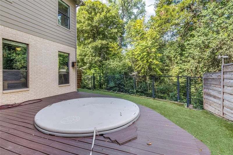 6932 Chantilly Court, Dallas, Texas, United States. - Photo 21