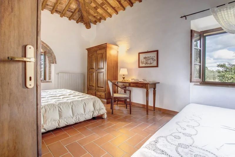 San Cipriano, Tuscany, Italy. - Photo 23