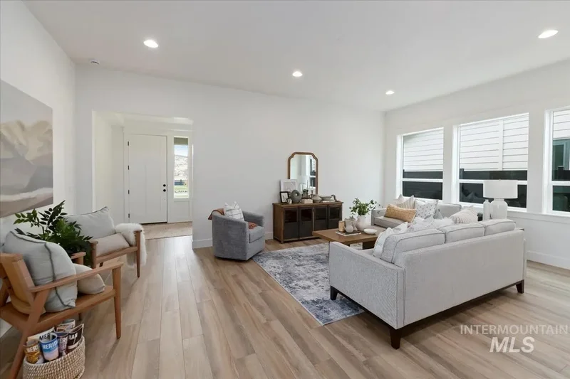 6370 N Barholm Ln, Eagle, ID 83616, Meridian, Idaho, United States. - Photo 34