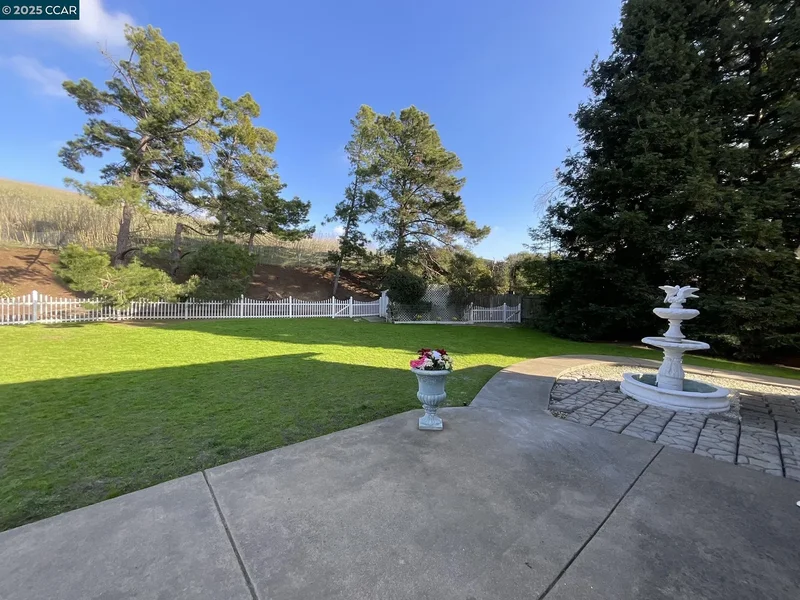 403 Gerald Court, Benicia, California, United States. - Photo 23