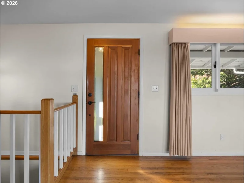 10180 SE CRESTHILL RD, Happy Valley, Oregon, United States. - Photo 8
