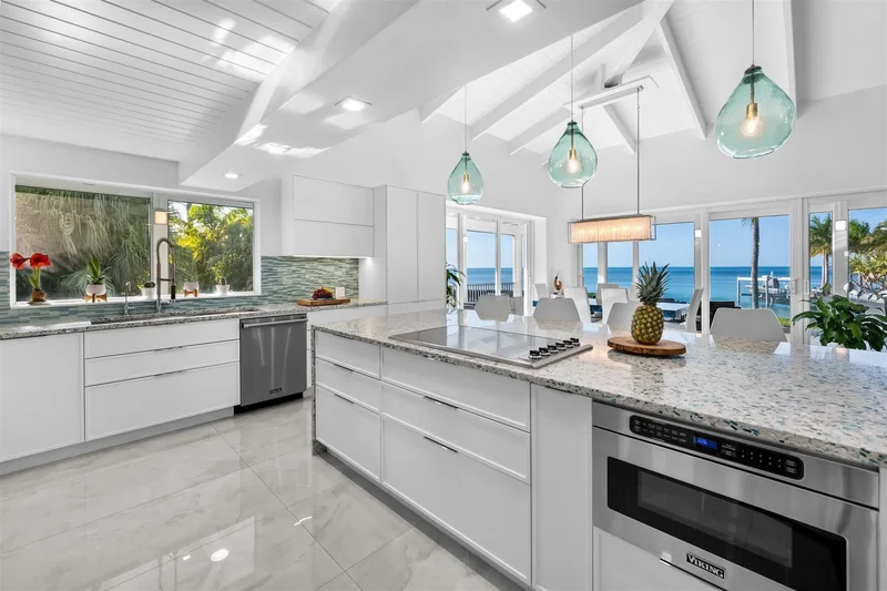 186 Bayview Drive, ISLAMORADA, FL 33036, Islamorada, Florida, United States. - Photo 30