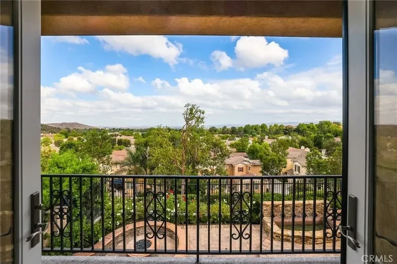 113 Bottlebrush, Irvine, California, United States. - Photo 51