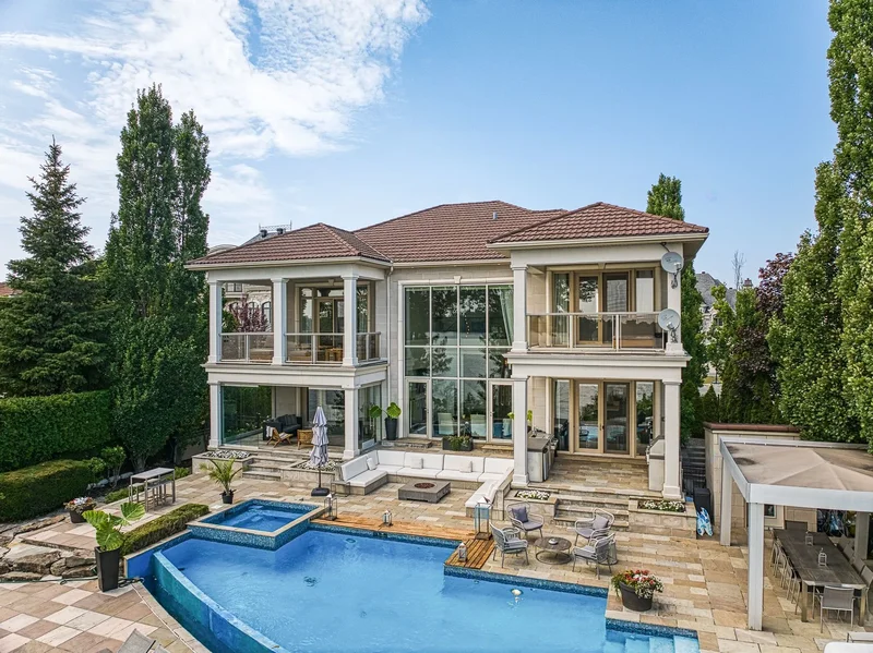 284 Rue des Roseaux, Laval, Quebec, Canada. - Photo 14