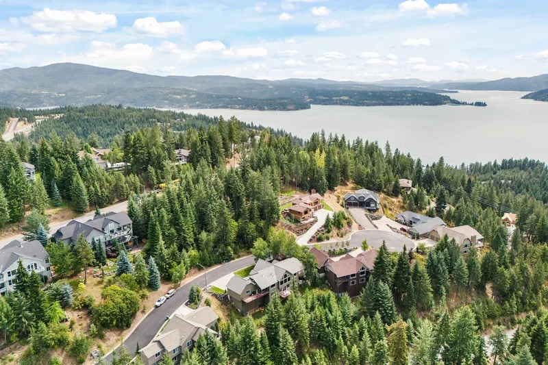 3517 E Falcon Ridge Ct, Coeur d'Alene, ID 83814, Coeur d'Alene, Idaho, United States. - Photo 24