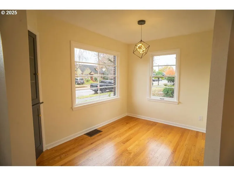 118 E 38TH ST, Vancouver, WA 98663, Vancouver, Washington, United States. - Photo 8