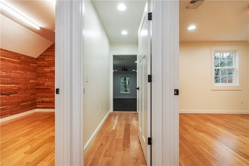 247 Glen Hill Drive, South Kingstown, Rhode Island, United States. - Photo 42