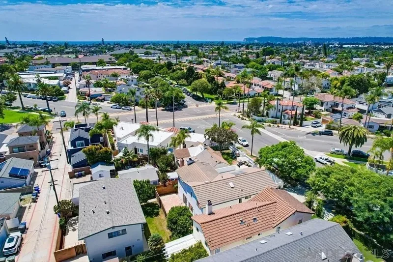 349-351 G Avenue, Coronado, California, United States. - Photo 40