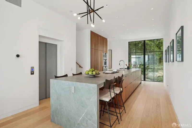 115 Telegraph Hill Boulevard, San Francisco, California, United States. - Photo 3