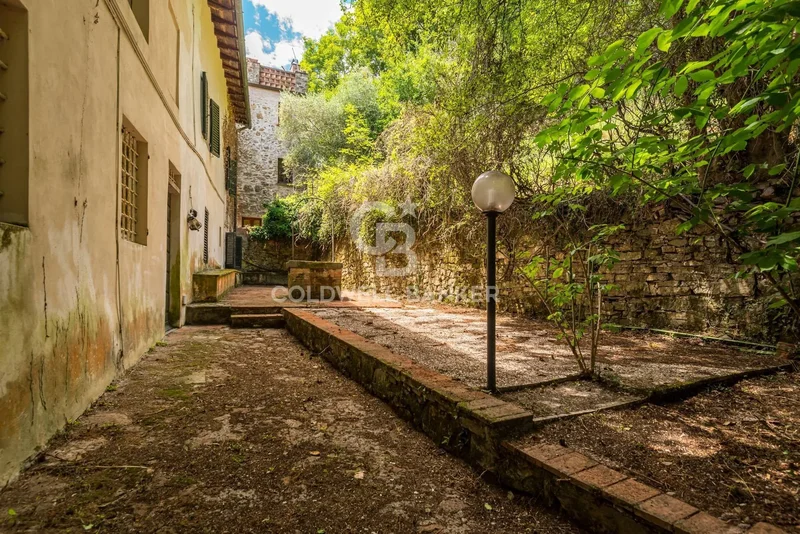 via di Montecatino 1, Lucca, Tuscany, Italy. - Photo 22