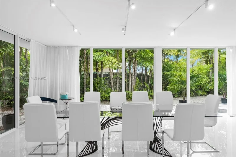 480 Ocean Blvd, Golden Beach, Florida, United States. - Photo 26