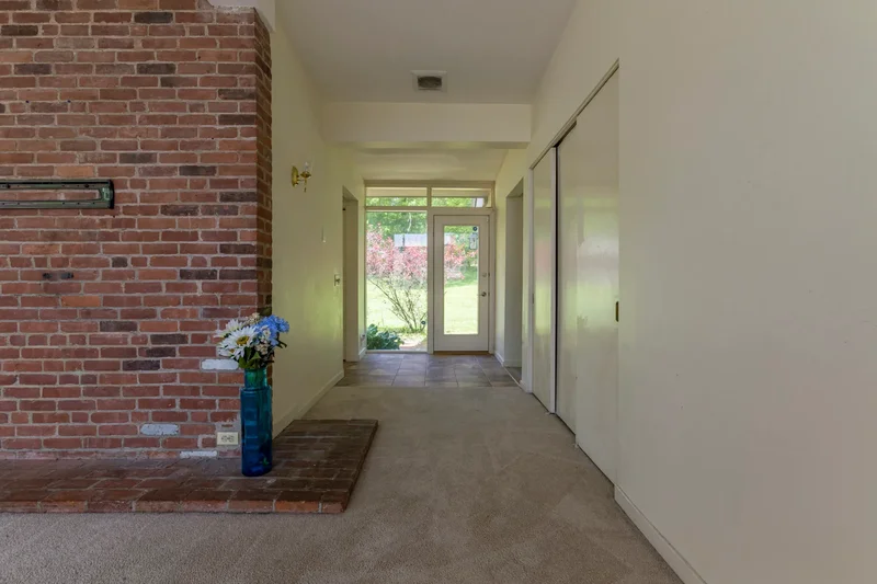 23 Vine Hill Road, Farmington, CT 06032, Farmington, Connecticut, United States. - Photo 16
