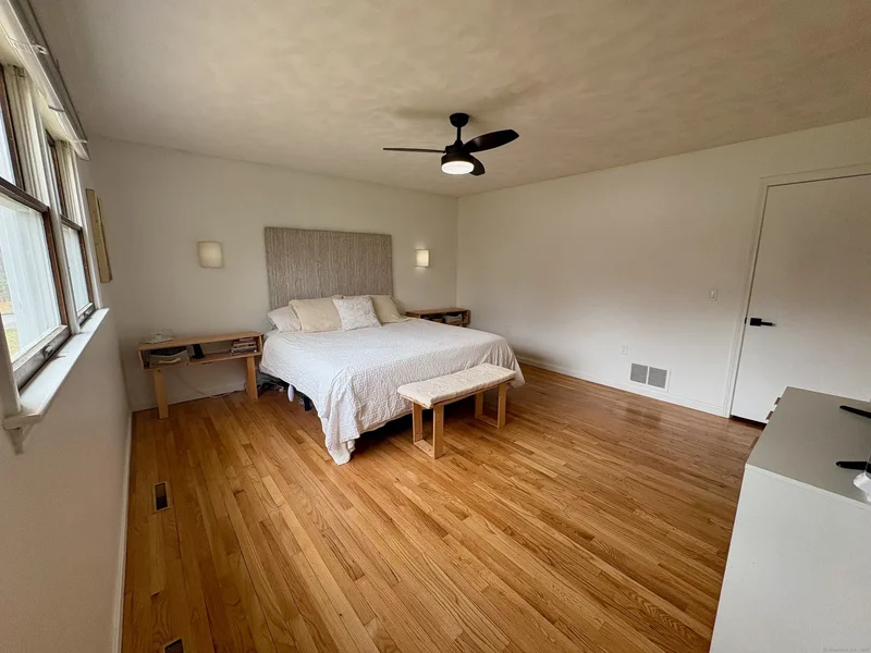 64 Sherwood Lane, Norwich, Connecticut, United States. - Photo 20