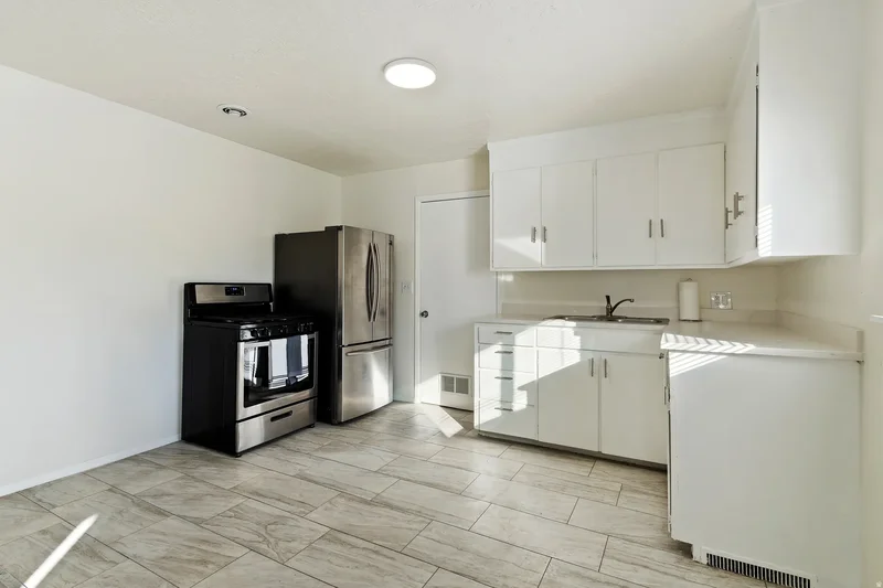 291 E Garden Ave, South Salt Lake, UT 84115, Salt Lake City, Utah, United States. - Photo 4