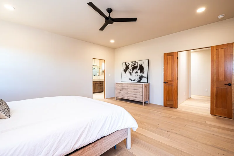 439 Calle Bonita, Santa Fe, NM 87505, Santa Fe, New Mexico, United States. - Photo 16