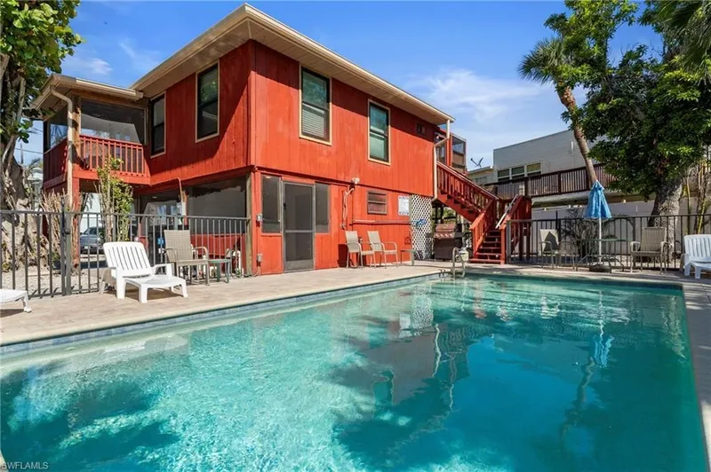 210 Miramar ST, Fort Myers Beach, Florida, United States. - Photo 16