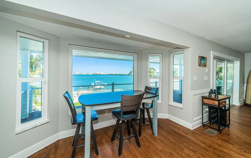 297 1st St W, St Petersburg, FL 33715, St. Petersburg, Florida, United States. - Photo 54