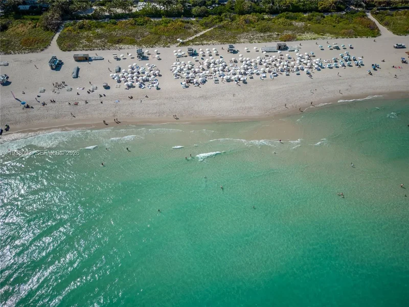 2301 Collins Ave PH22, Miami Beach, Florida, United States. - Photo 16