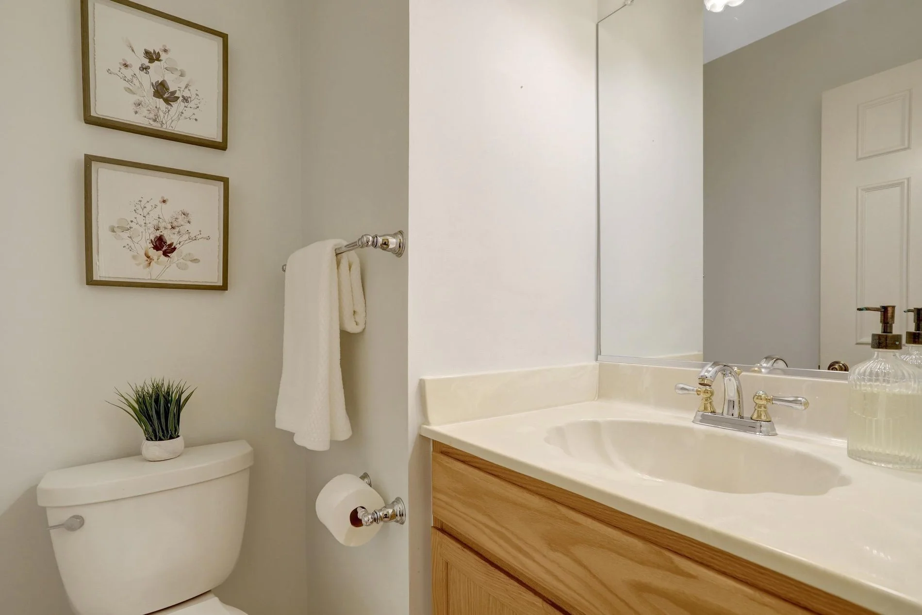 5880 Langton Drive , Alexandria, VA 22310, Groveton, Virginia, United States. - Photo 3
