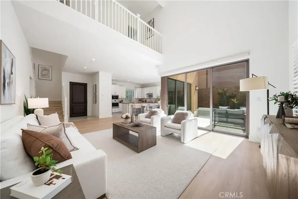 121 Tall Reed, Irvine, California, United States. - Photo 2