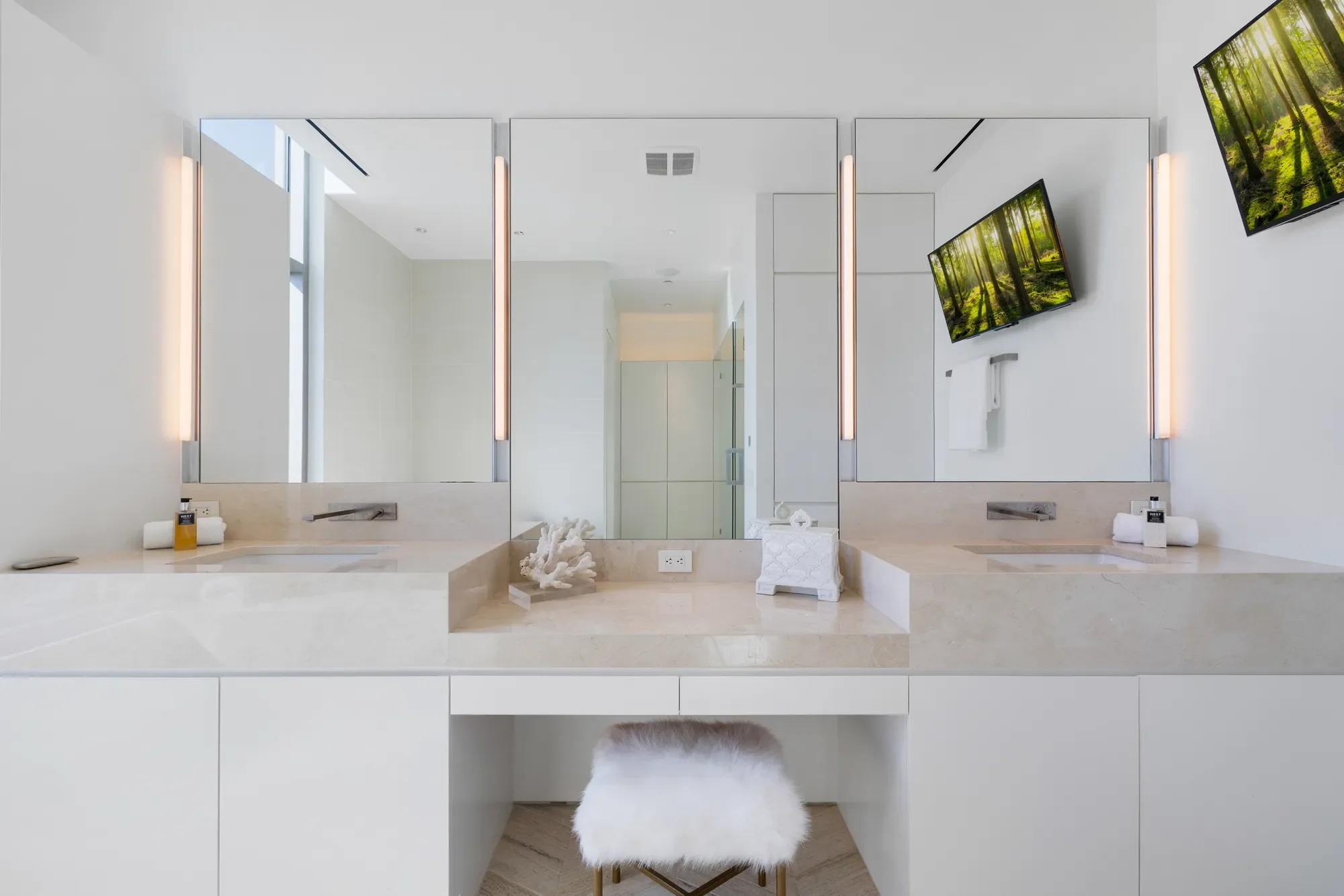 4242 Broadway Unit #2001, San Antonio, TX 78209, San Antonio, Texas, United States. - Photo 30