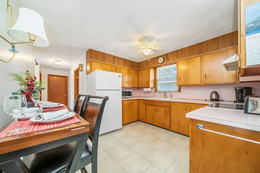 8 Starboard Avenue, Jamestown, Rhode Island, United States. - Photo 7
