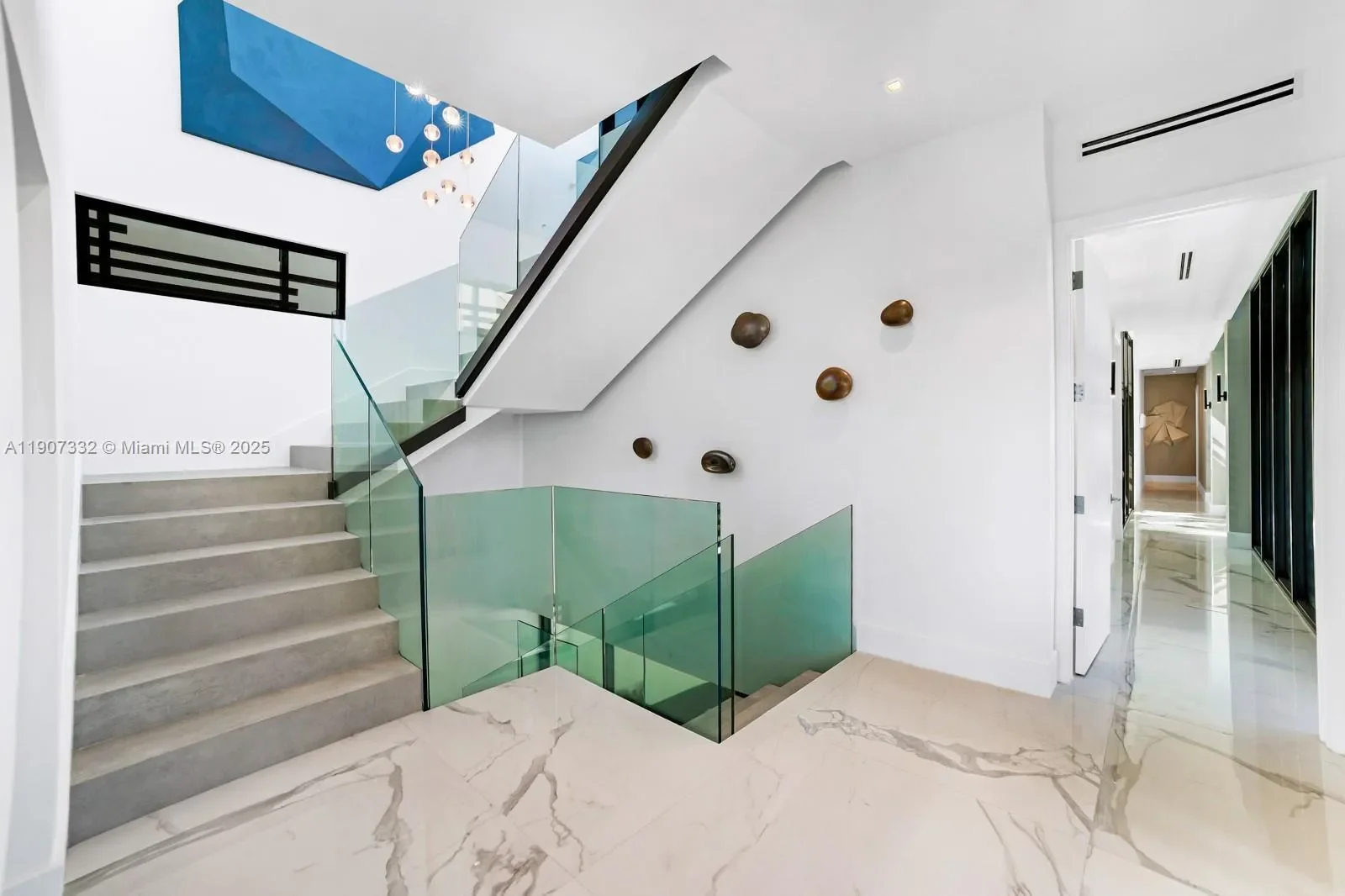 7845 Atlantic Way, Miami Beach, Florida, United States. - Photo 33
