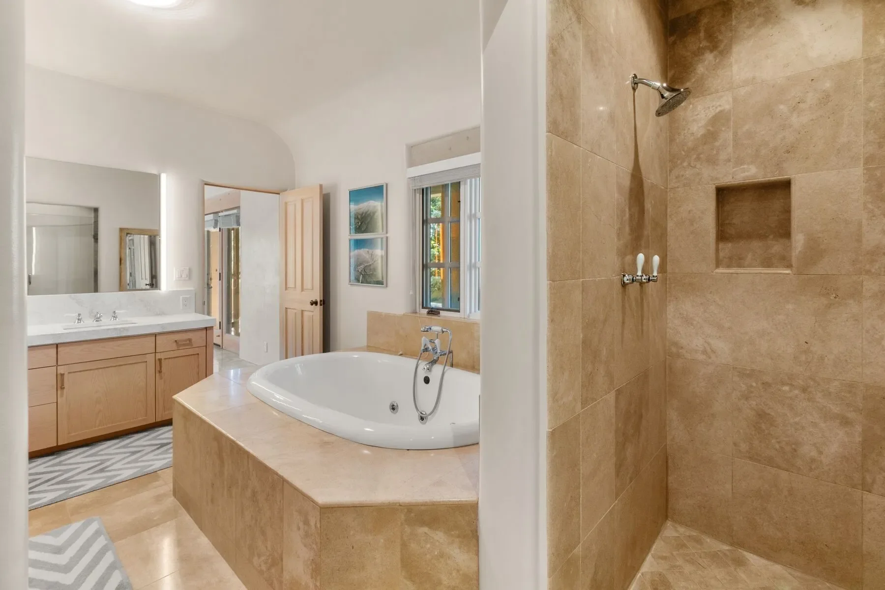 1420 Canada Del Sur, Santa Fe, NM 87501, Santa Fe, New Mexico, United States. - Photo 33