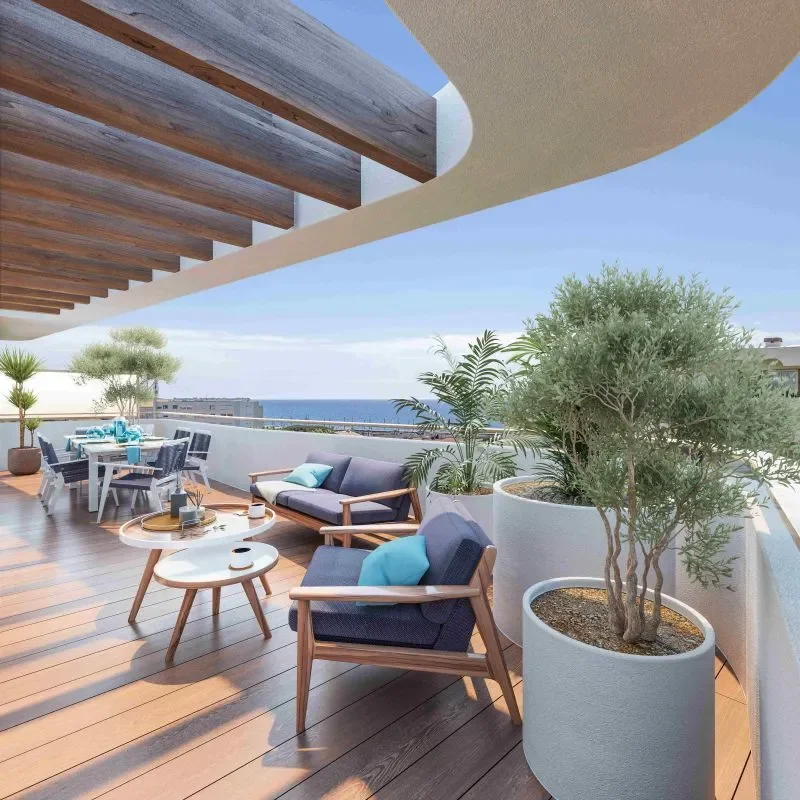 Luxury penthouse with a 197m2 terrasse in Cannes