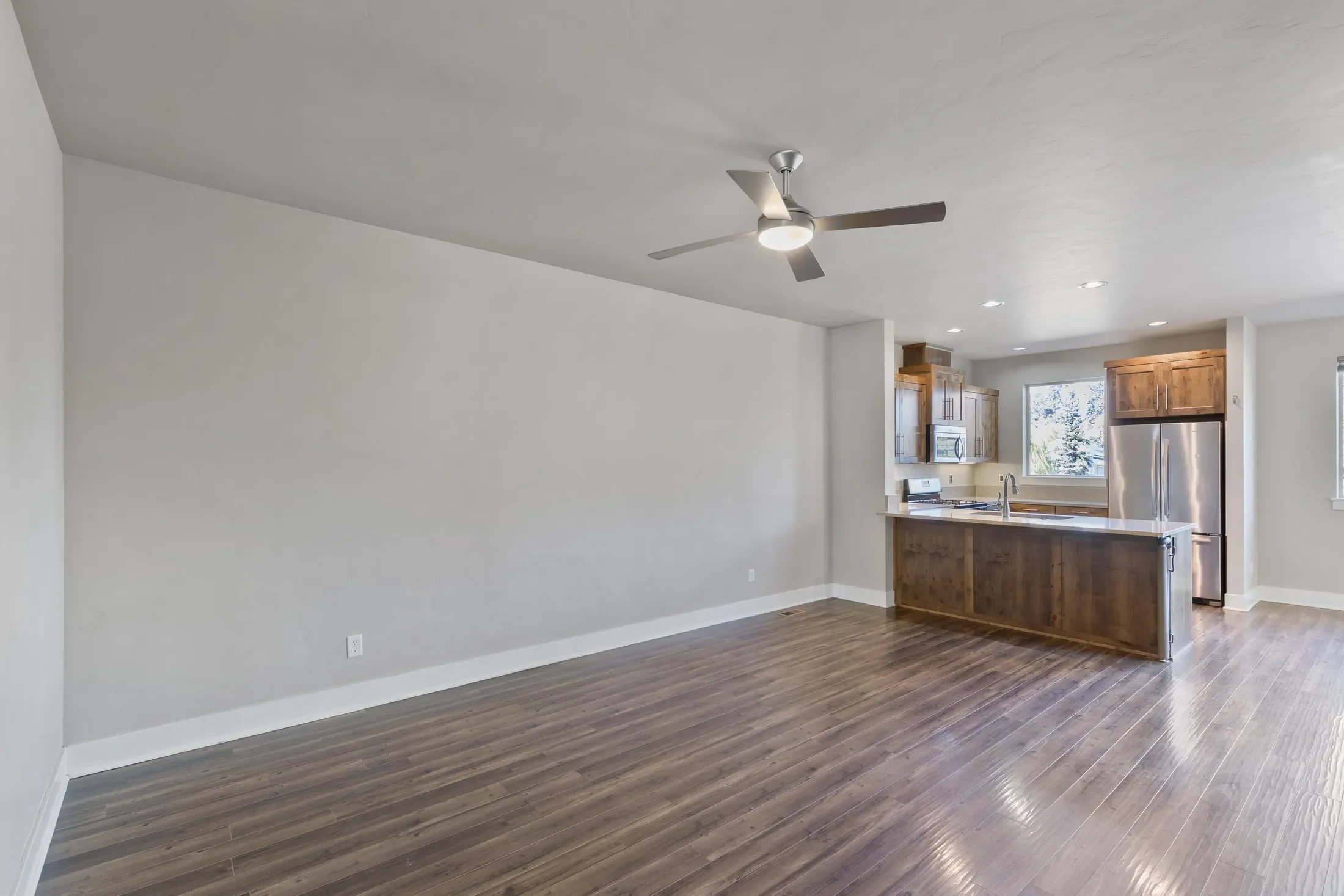 748 NE Vail Lane, Bend, Oregon, United States. - Photo 3