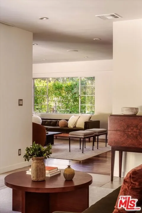 2409 N Vermont Avenue, Los Angeles, California, United States. - Photo 6