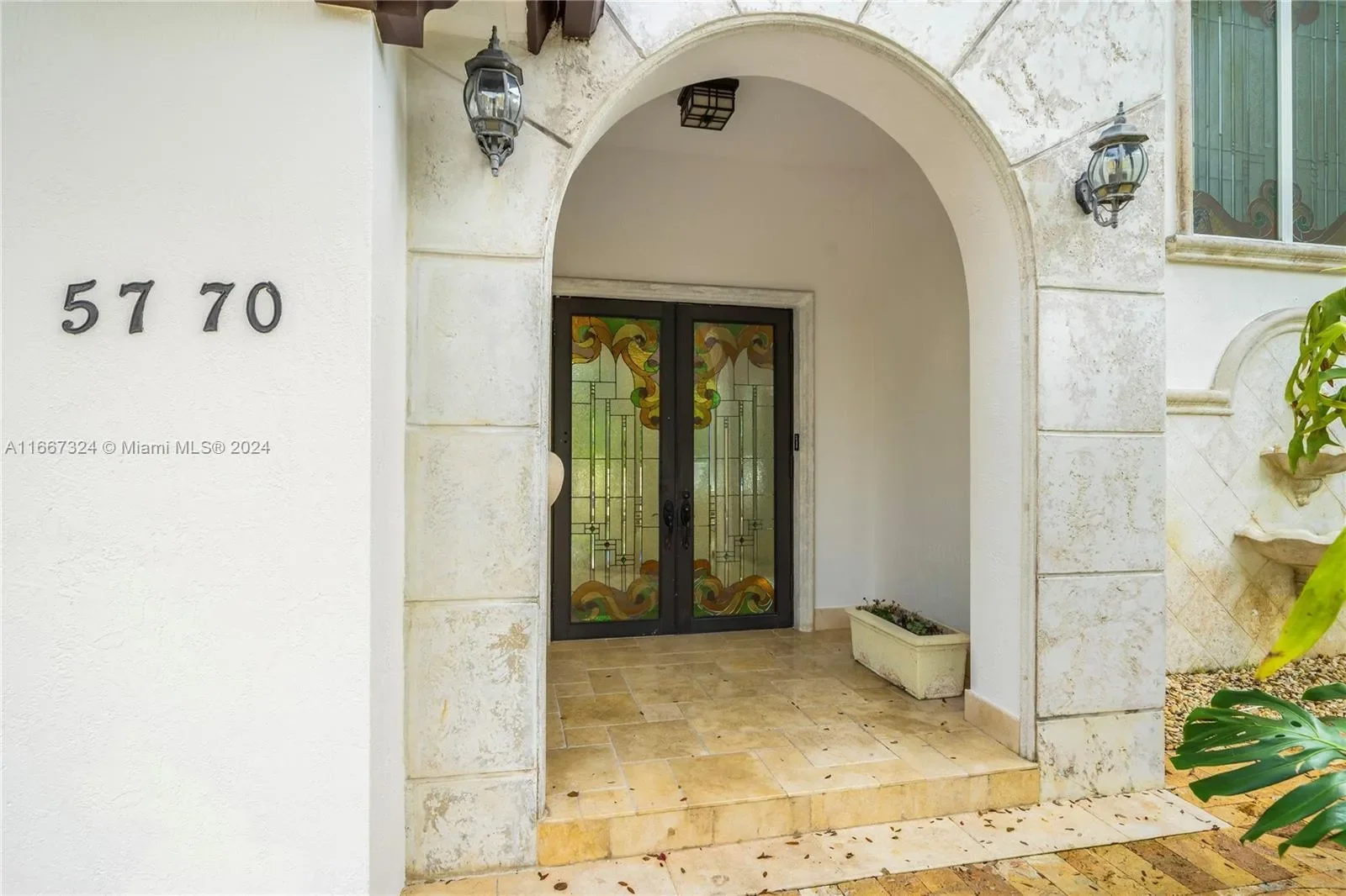5770 La Luneta Ave, Miami, Florida, United States. - Photo 3