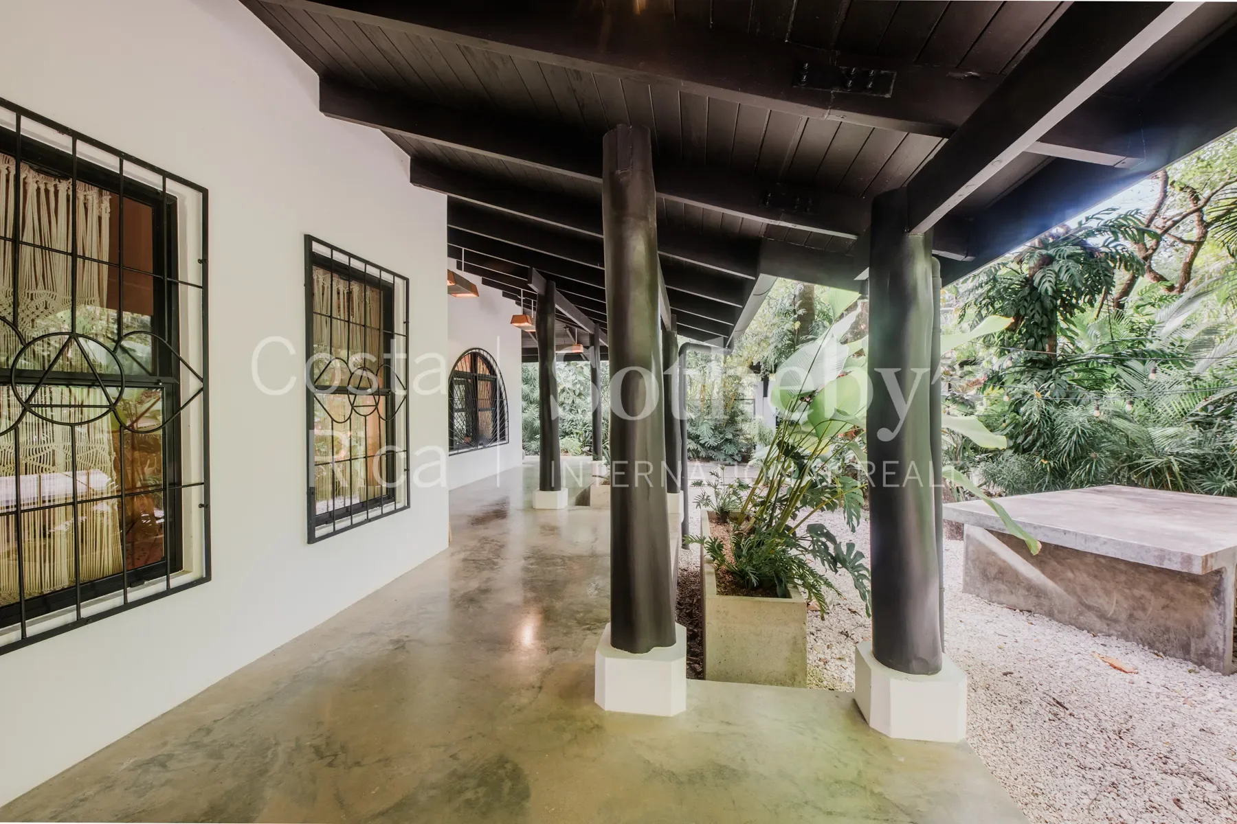 Gallery photo 12