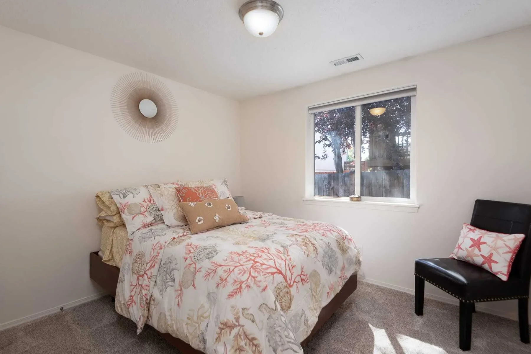 2807 NE Spring Water Place , Bend, OR 97701, Bend, Oregon, United States. - Photo 11